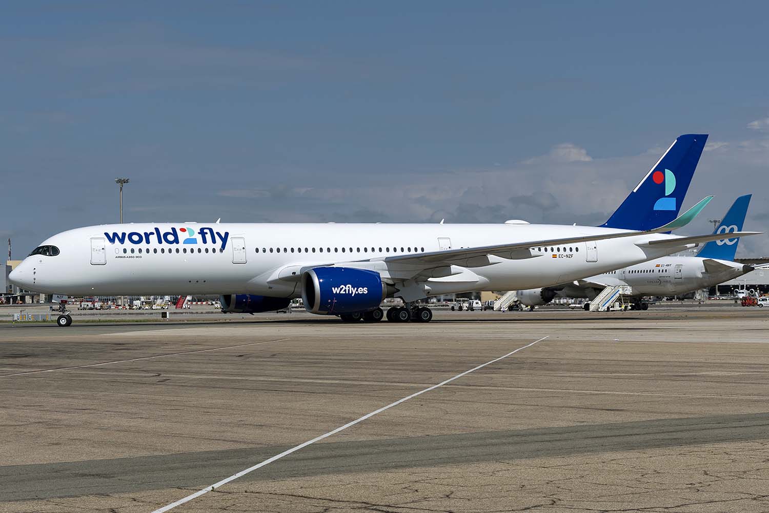 El tercer A350 de World2Fly a su llegada a Madrid (foto: D. Ruiz de Vargas)
