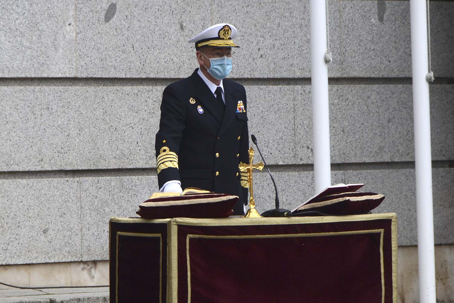 El almirante Teodoro López Castejón durante su juramento como nuevo JEMAD.