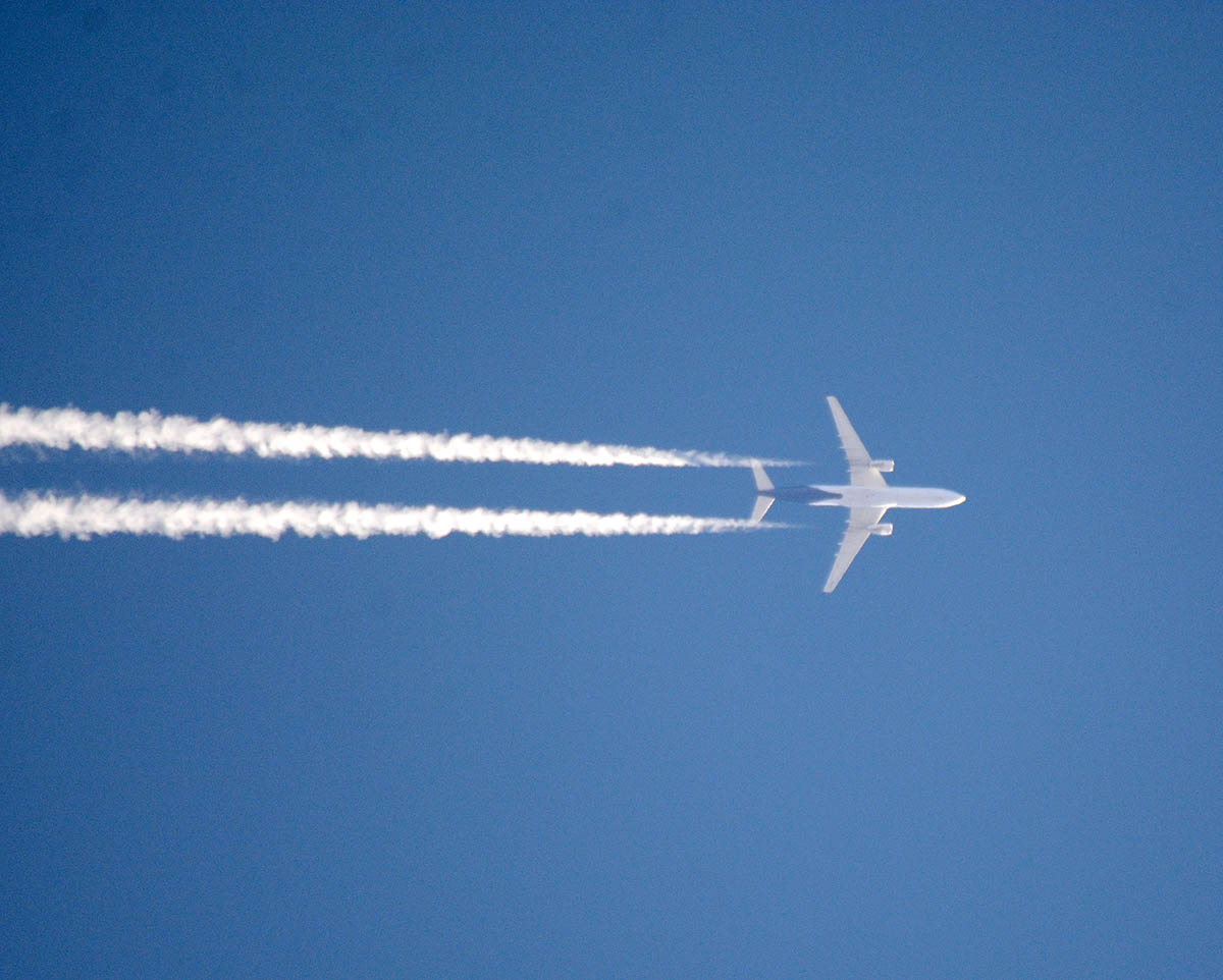 2.358.988 aeronaves hicieron uso del espacio aéreo español en 2024.