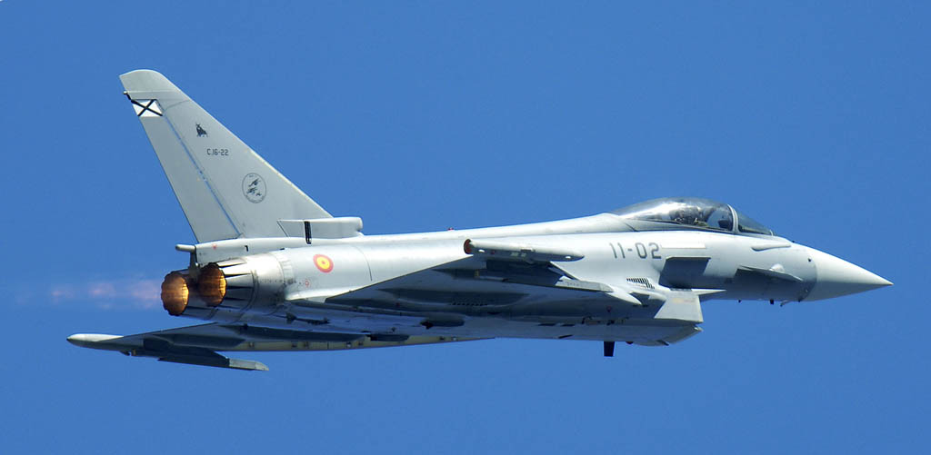 C16-22/11-02 Eurofighter del Ala 11 similar al accidentado en Morón.