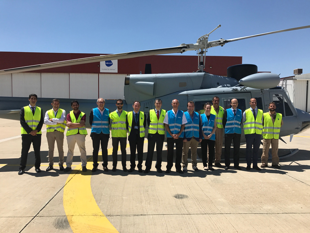 Babcock y Sener entregan a la Armada la cuarta unidad modernizada del AB212, de un total de siete unidades.