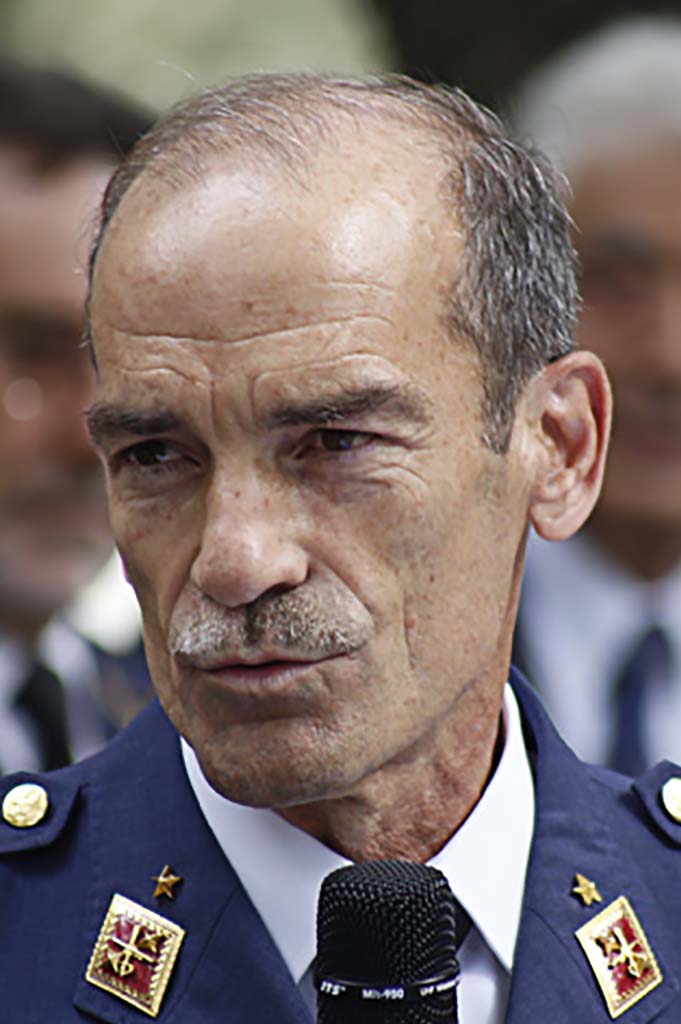 teniente general José María Salom