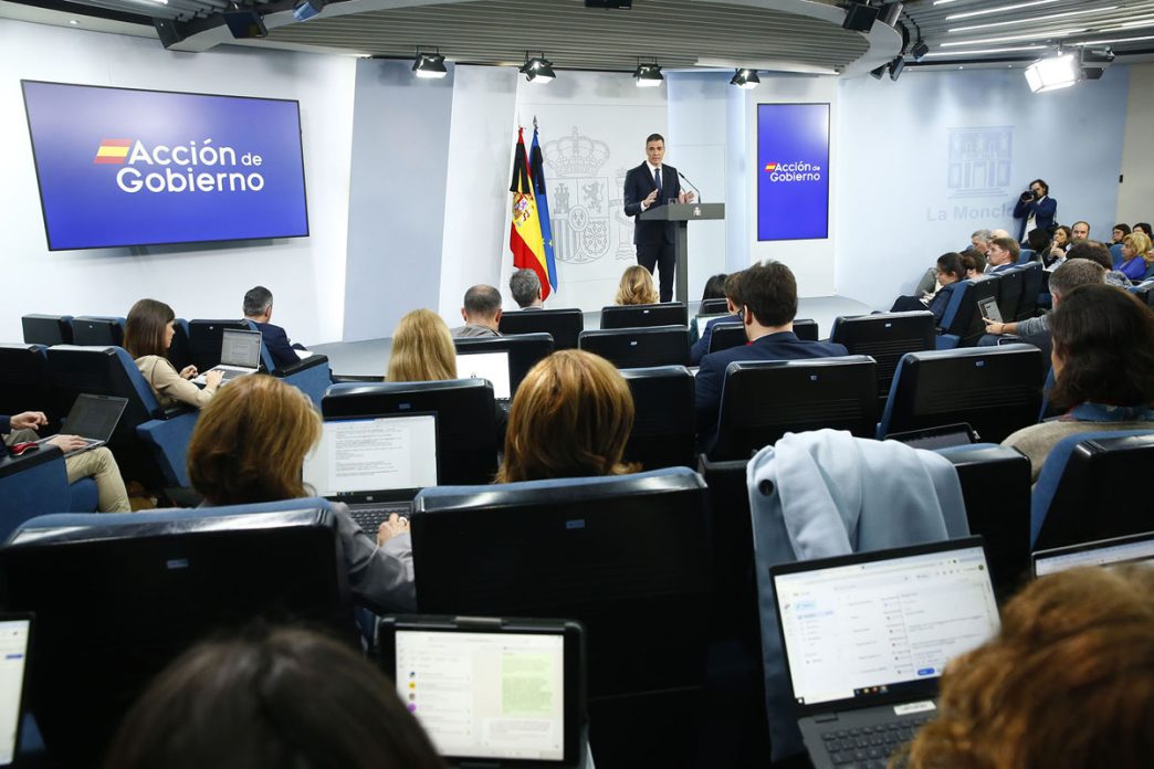 Sánchez durante su rueda de prensa para anunicar el Plan Industrial y Tecnológico para la Seguridad y la Defensa.