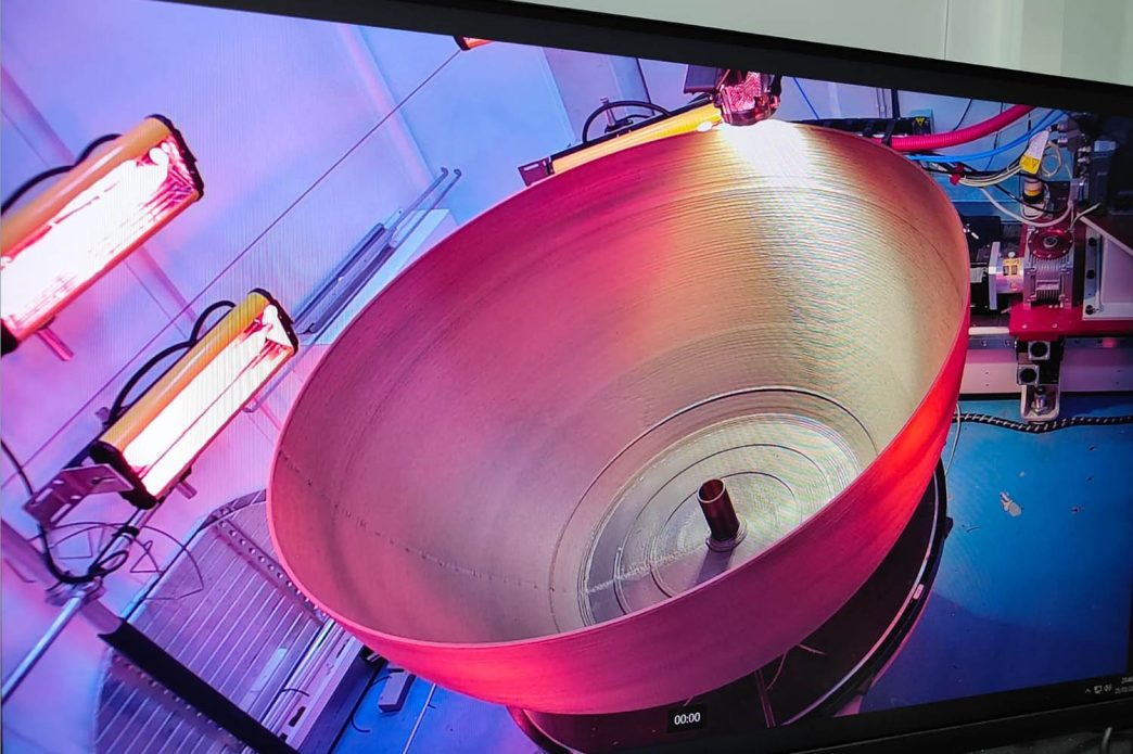 Parte del depósito para hidrógeno líquido fabricado por empresión 3D por AIMEN.