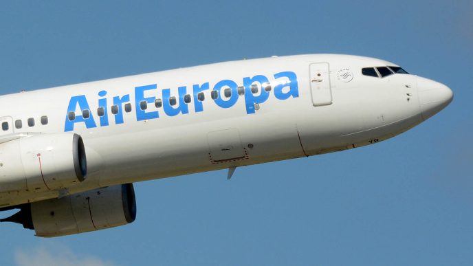 Air Europa busca copilotos para sus Boeing 737.