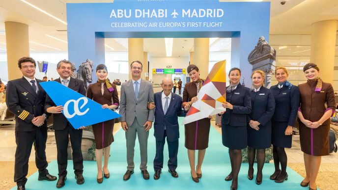 Celebración en Abu Dhabi del primer vuelo de Air Europa para Etihad,