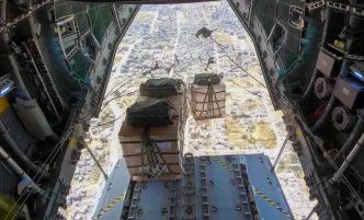 Lanzamiento en 2024 de ayuda sobre Gaza desde un A400M español.