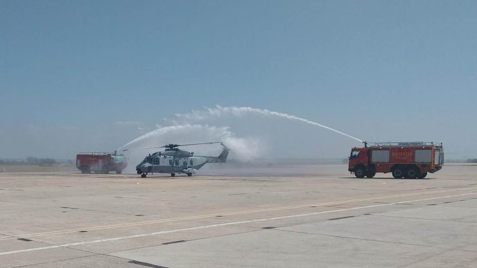 Llegada a Rota de los dos NH90.