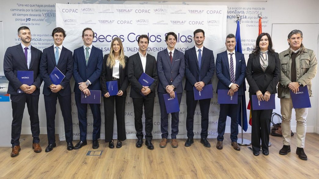 Ganadores de las III Becas Calros Salas.