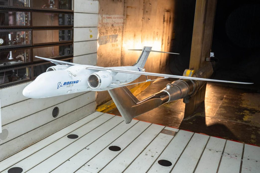 Modelo de pruebas en túnel de viento del X-66.