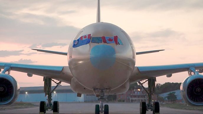 Llegada a Getafe en su vuelo de entrega del primer Airbus A330 que se convertirá a MRTT para Canadá.