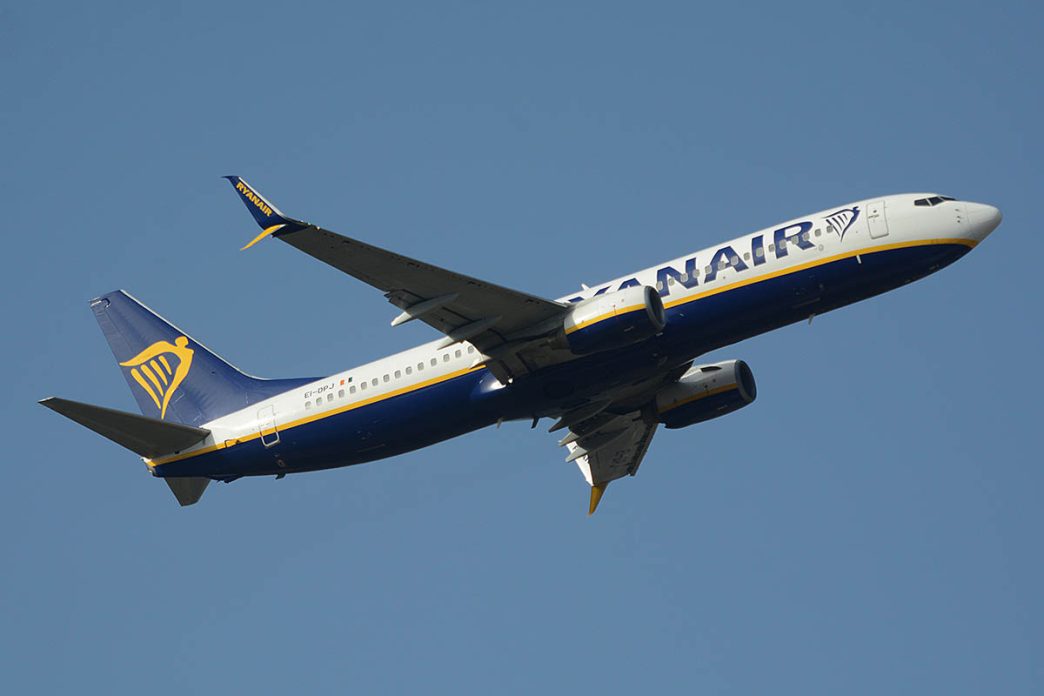 Ryanair vuelve a cargar contra Aena por las tasas.
