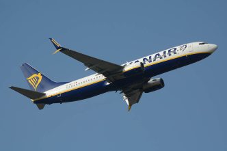 Ryanair vuelve a cargar contra Aena por las tasas.