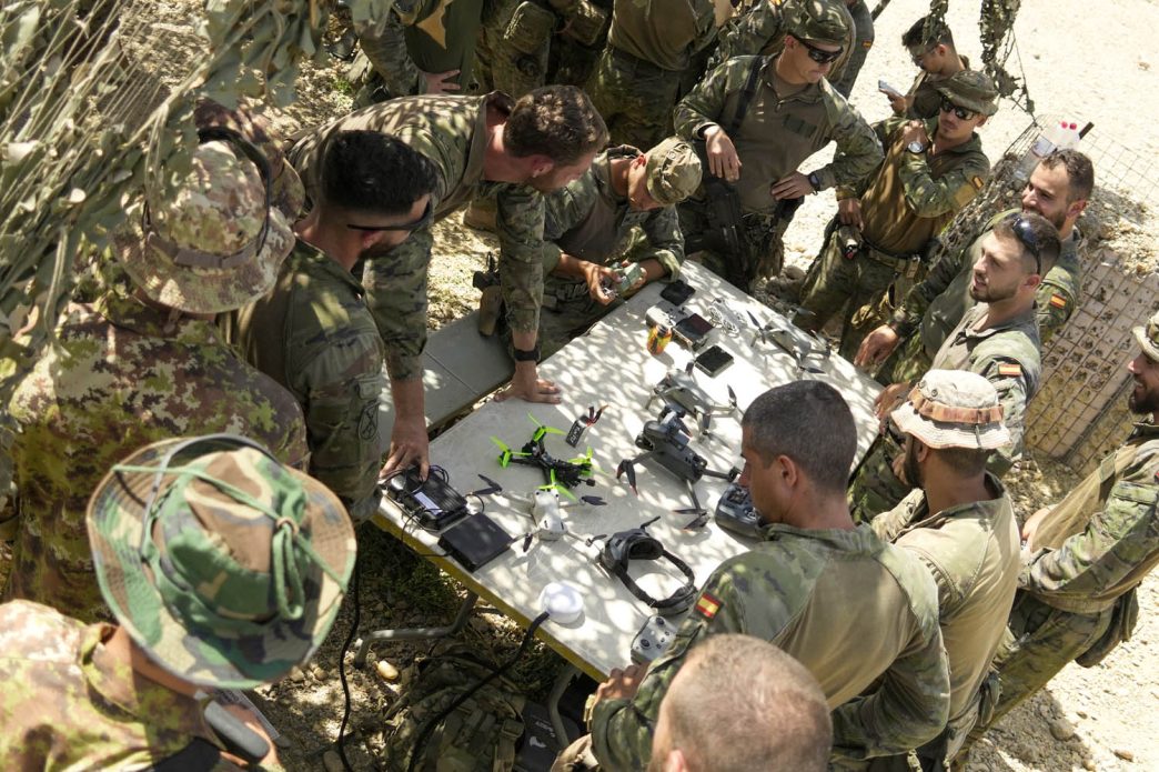 El Ejército de Tierra usa ya los drones, pero busca avanzar en las misiones que podrá hacer en el futuro.