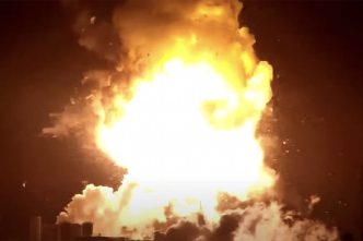 Explosión de la nave Space X Starship.