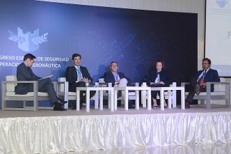 El II Congreso español de Seguridad Operativa Aeronáutica ha constado de cuatro mesas de debate.