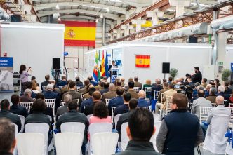 Ceremonia de inauguración de CEDAEC en Linares.
