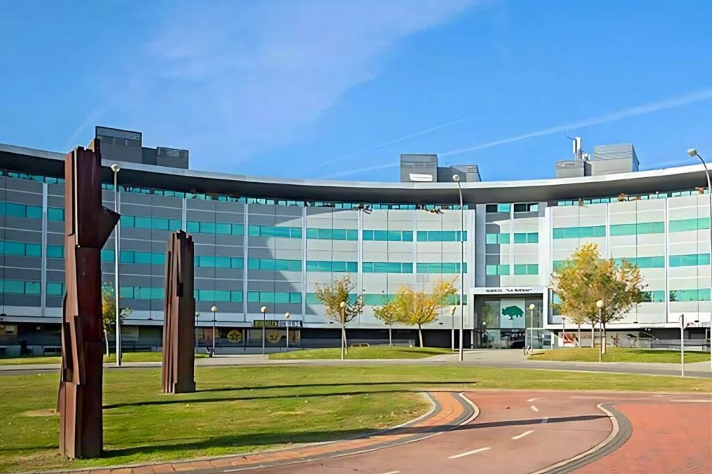 Edificio La Encina en Tres Cantos que acogerá a las staruos aeroespaciales.