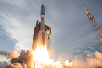 En 2032 la industria espacial mundial podría facturar un billón de dólares.