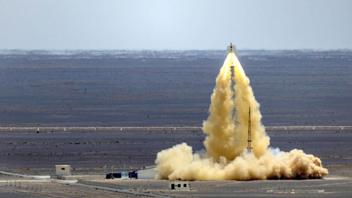 Prueba del sistema de escape de la cápsula china Mengzhou.