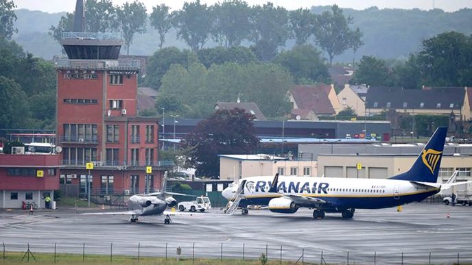 Francia (aeropuerto de Paris Beauvais Tillé en la foto) es el origen de la mayoría de los retrasos de Ryanair por control aéreo.