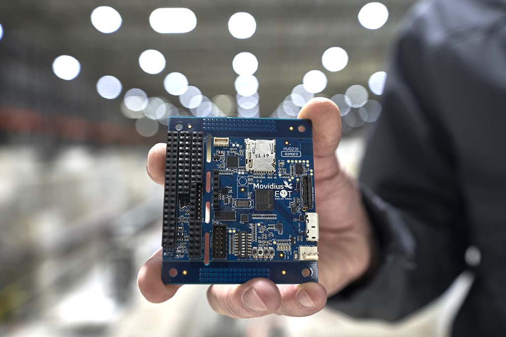 Placa de control de la inteligencia artificial del Φ-sat-1 .