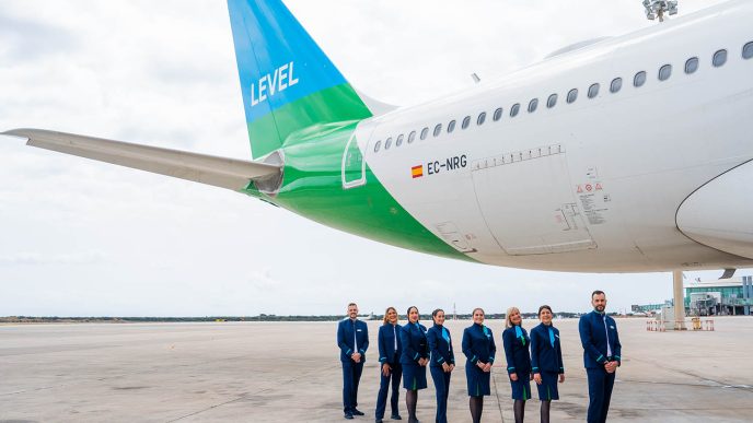 Level cumple 8 años de vuelos baratos desde Barcelona.