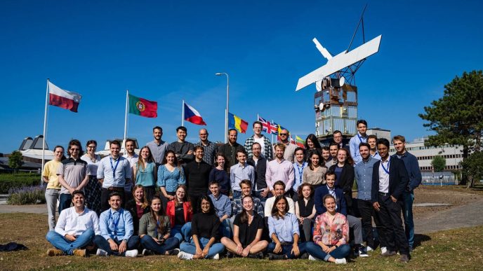 Becarios en 2023 del programa de Prácticas para Titulados Superiores de la ESA.