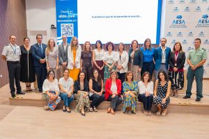 Ponentes en la jornada sobre ovilidad aérea avanzada y directivas de Ellas Vuelan Alto.