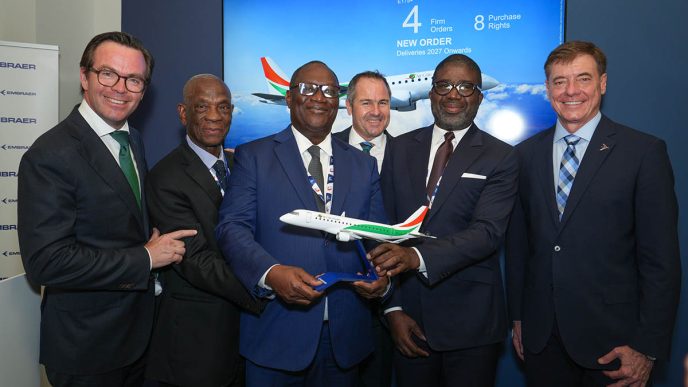 Embraer anunció la venta de 27 aviones comerciales en el último trimestre de 2025, entre ellos 4 E175 a Air Côte d’Ivoire.