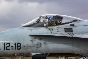 Los F/A-18 españoles tendrán nuevos asientos eyectables.