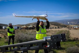 El ejercicio contó con la presencia de numerosas empresas españolas que llevaron sus dornes y sistemas anti drones.