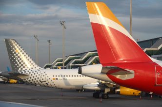 Iberia ganó en 2025 1.313 millones de euros y Vueling 393 millones.