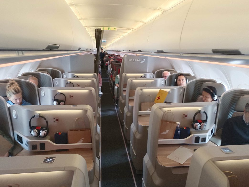 Cabina de pasaje de los Airbus A321XLR de Iberia.