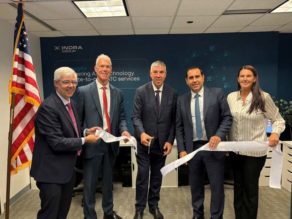 Inauguración de la nuva factoría de Indra en Estados Unidos.