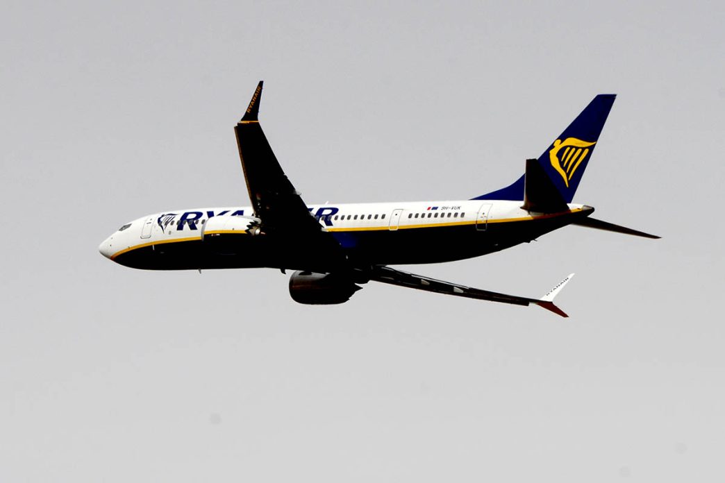 De los 55 aviones entregados por Boeing en septiembre, 10 fueron B-787-8200 para Ryanair.