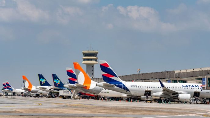 Los aeropuertos brasileños de Aena crecen en su conjunto, pero muchos ven descender sus operaciones aéreas.