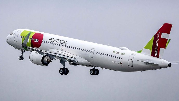TAP amplía de 8 a 12 sus destinos en España en el verano de 2026.