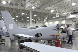 Cirrus fue el fabricante que entregó más aviones en el primer trimestre de 2026, 196, 185 de ellos de la familia SR-22.