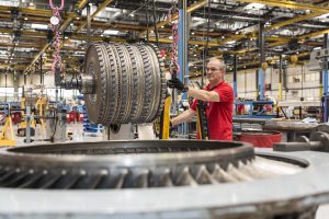 Taller de reparación de motores de Iberia Mantenimiento.